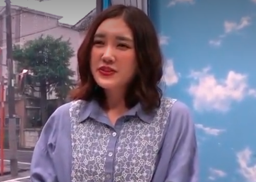 【ムチムチ奥さん×中出し】クンニされて他人棒が欲しくなっちゃう！夫を気にしながらハメられエロいアへ顔してしまうｗ