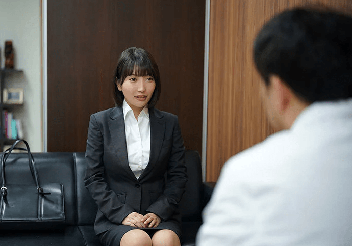 能力に関係なくデカ乳という理由で採用した看護師が変態医師の言いなりに乳房責められ好き放題肉体弄ばれる！