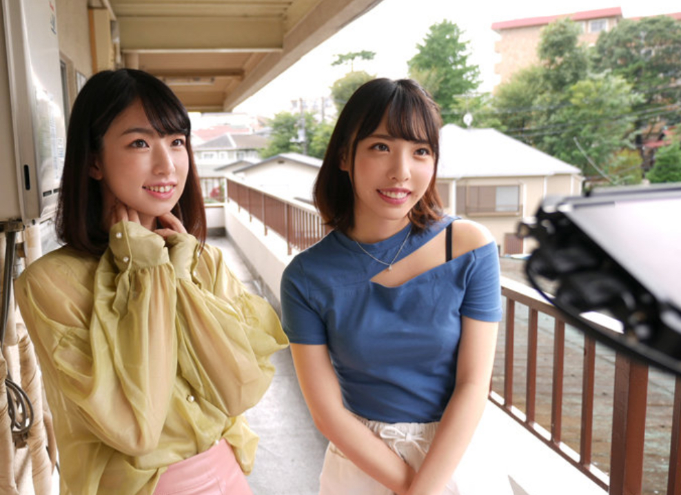 【M男宅×痴女デリバリー】セックス大好きW美女が童貞君の自宅で絶品スゴテク披露！二つのマンコにガチでおチンポイカされ！