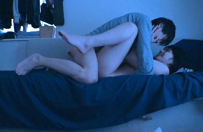 【イチャハメ×石原希望】台本無しの本能セックス！自宅で見つめ合いながら濃厚密着正常位でパンパン突かれて何度もイク！
