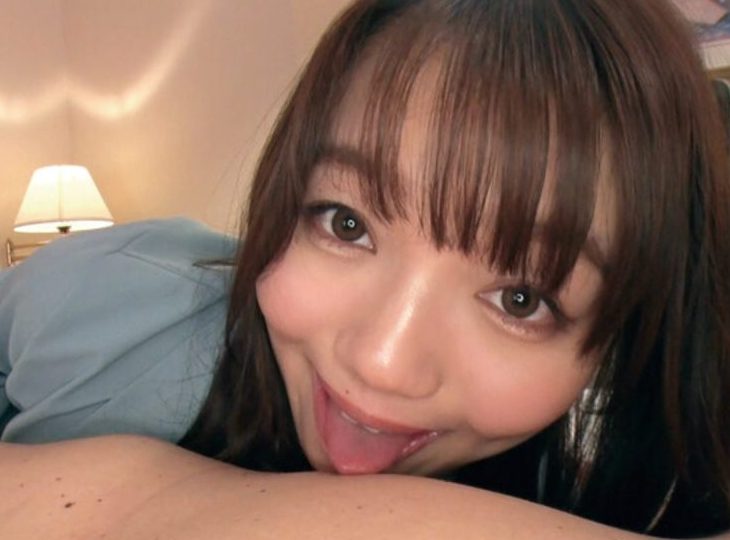 済【スゴテク×淫乱痴女】上目遣いで乳首ベロ舐めし男性社員を虜にするOLの絶品舌攻めハンドテクに骨抜きｗｗ