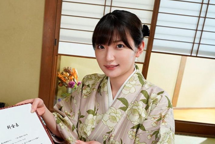 宿泊は1名しかできない予約困難な旅館の正体は料金をプラスするといつでも美人若女将の胸とアソコ堪能できる！