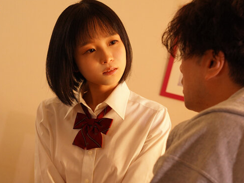 甘え上手な妻の妹が妻不在の間に誘惑を仕掛け我慢することができずにすべてを忘れて腰を振り続ける！