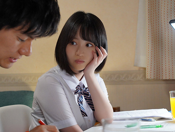 最愛の彼女は家庭教師に誘惑され性欲が爆発！『彼氏より良いのぉ♡』浮気バレしてもお構いなしにお尻突き出しチ●ポおねだり！