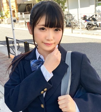 発育の良い乳房の検診を受けるJKが服を脱がされアソコの触診で感じてしまい肉棒での激しい膣内検査を受ける！