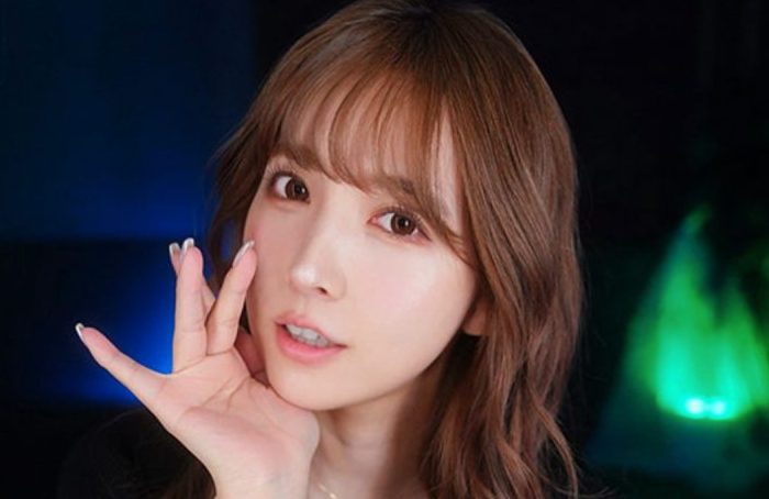 『我慢しないで全部出しちゃえ♡』見つめられるだけでも勃起不可避のSSS級の美人にエッチな言葉で射精を指示されマゾイキ！