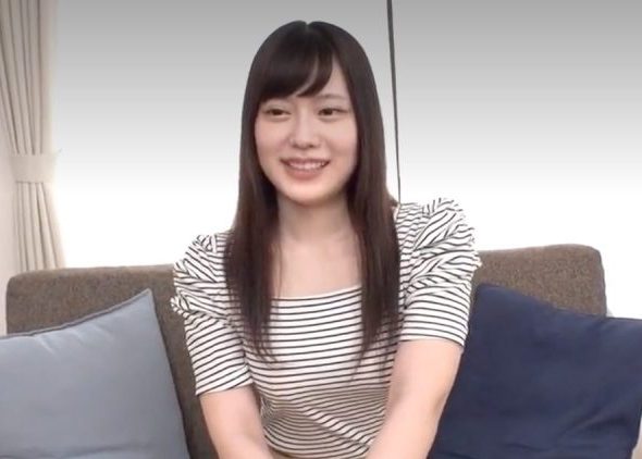 【イチャハメ×SSS級美女】清楚系のお姉さんがガチハメ！見た目からは想像も出来ない喘ぎ声漏らして感じまくり！