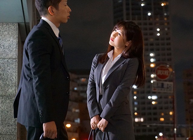 据え膳食わぬは男の恥！終電後に女上司から誘われ理性吹っ飛び『二人だけの秘密だね…♡』背徳と酒で感度も爆上がり！