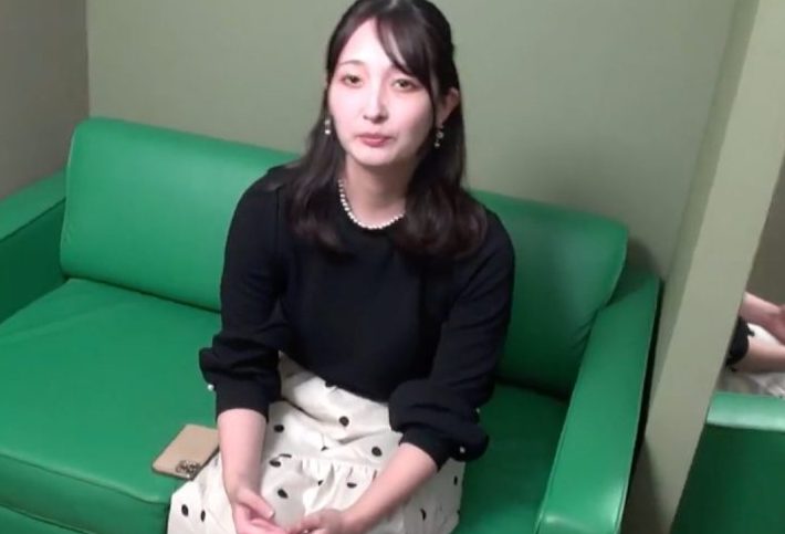 見た目清楚な感じのお姉さんが弟に欲情するほどの超淫乱ｗｗ近親相姦でオマンコアヘアヘしながら何度も感じちゃう！