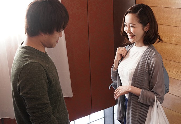 ちょっとだけという約束で昔からの友人とエッチなこと始めるも欲求不満も重なり本格的な不貞交尾を楽しむ！