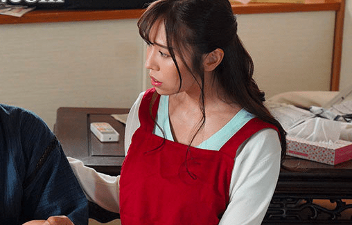 燃え上がるような交尾をしてくれない夫に不満があったことを義父に見抜かれ豊満な肉体を絶倫チ〇ポで満足させる！