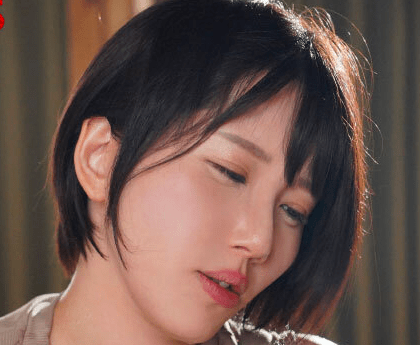 帰省して初めて会った義母があまりにも妖艶で色香漂う姿に我慢ができず大きな乳房むしゃぶり一心不乱でハメまくる！