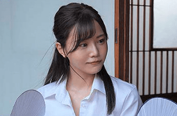 帰省したら色気も増し胸まで成長した幼馴染の誘惑に負けて汗まみれの中で体を合わせて快楽を貪る！