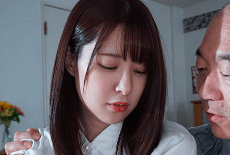 病気のために心底嫌いな義兄に身を委ねる妻！交尾中に脅されながら嫌悪感しかないはずが体は素直に反応する！