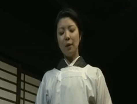 【隣の芝は青く見える】近所の人妻に興奮が止まらない男が熟れたアソコ舐めまわし一時の快楽を貪る！