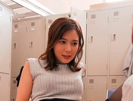 【パンスト美女×フェラテク披露】大股開きでアソコを見せつけ生徒を誘惑しちゃう！割れ目を舐められ腰を突き上げてしまうｗ
