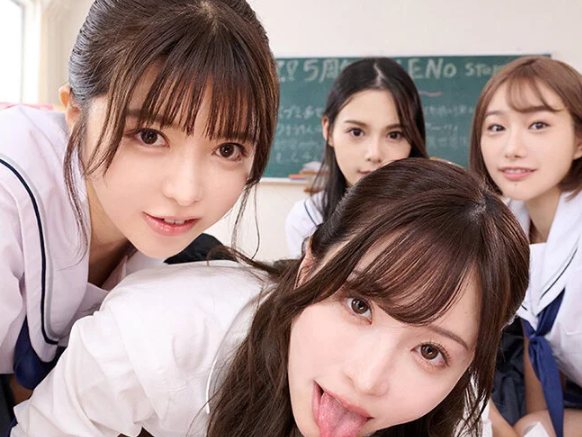 教師も同級生もSSS級！『良いって言うまでイクの禁止ね♡』4人がかりでチ●ポを責めたて快楽でマゾ堕ち待ったなし！