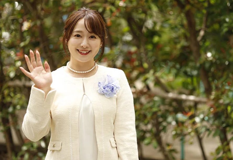 『私もあなたが好きよ…♡』秘めた想いを義母にぶつけた童貞息子！卒業のお祝いを兼ねて”大人の快楽”を教育する！