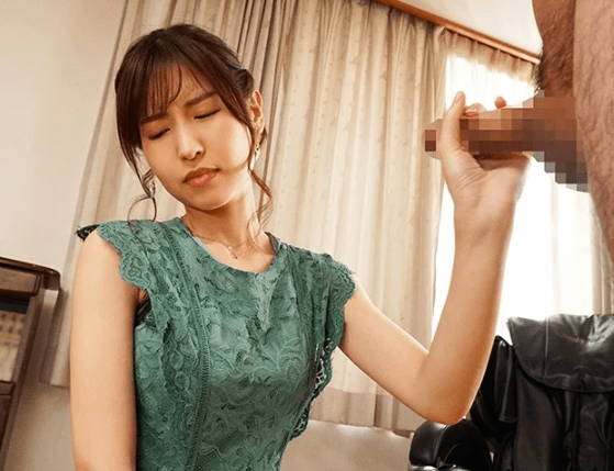 冷え切った夫婦関係を修復するには快楽！『あぁ…イヤぁ…♡』嫌がりながらもマ●コを濡らし旦那の要求に応える人妻！