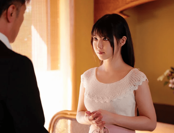 夫の上司に無理やり抱かれた人妻の末路！『中には出さないでぇ…』抵抗していたはずが気づけば旦那に指輪を突き返す事態にｗ