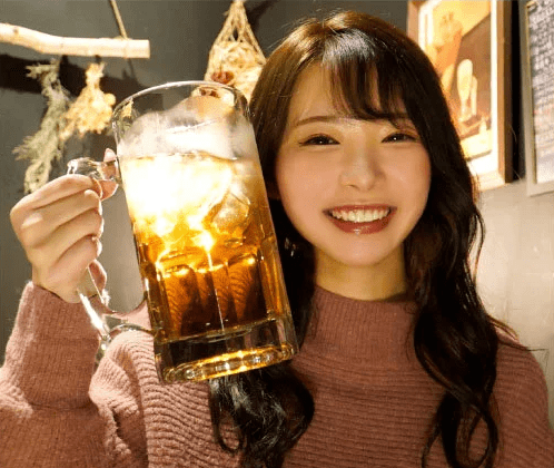 ハメ撮りにハマッたスレンダー美女が敏感なカラダ弄られ潮吹き体反らせながらイキまくるエロ性交披露！