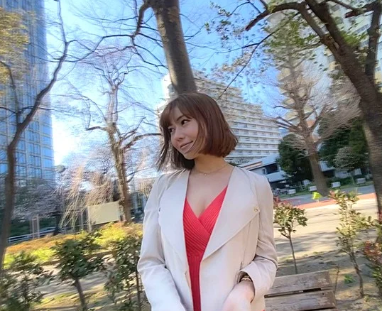 家族のことは顧みず性欲を満たすだけのデカ乳愛人とラブホで濃厚不倫ナマ交尾でハメまくる！