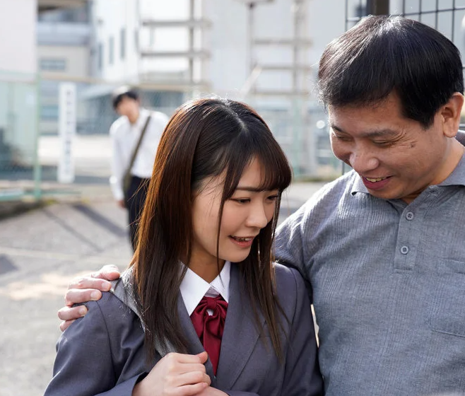 変わってしまった父親を元に戻すために好きでもない変態オヤジに肉体を弄ばれチ〇ポ弄ってスッキリさせる！