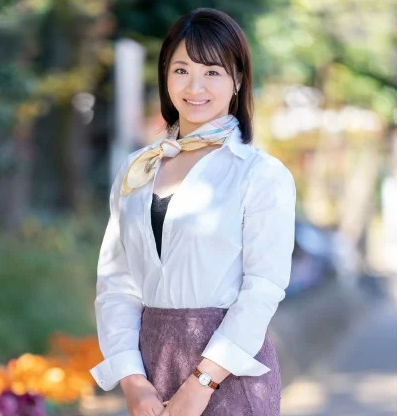 ストレスが溜まると性欲で解消するタイプの人妻が浮気相手もいなく久しぶりの快感を得るためにデビュー！