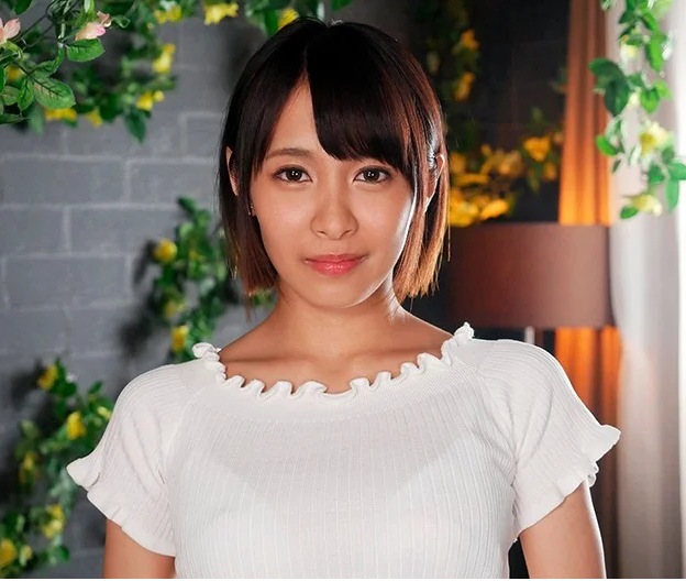 デカ乳美少女をイカセやすい体質に変貌させるため手マンで潮吹かせ激しい突きをお見舞いしイカセまくる！