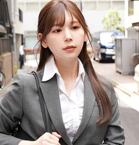 不良生徒たちに苛めを受けていた教師と生徒が心惹かれあっていき人目を忍びながら禁断交尾を続ける！