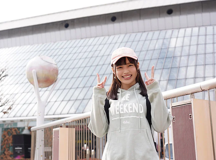 普段は野球が大好きな美少女がオンナとして覚醒すると服の下に隠していたデカ乳揺らし激しい交尾披露！