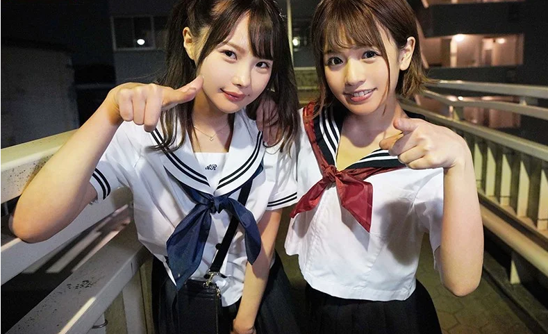 Ｍ男宅へ突撃訪問した美少女２人がファン感謝と称して虐めまくり絶妙な連携プレイでザーメン搾り取る！