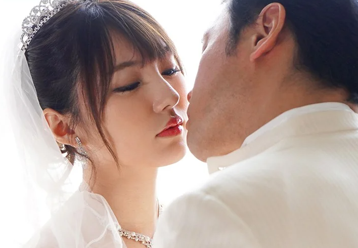 婚約したばかりの捜査官に課せられた任務は潜入捜査！偽装結婚させられ好きでもない男の精液が体内へ注がれる！