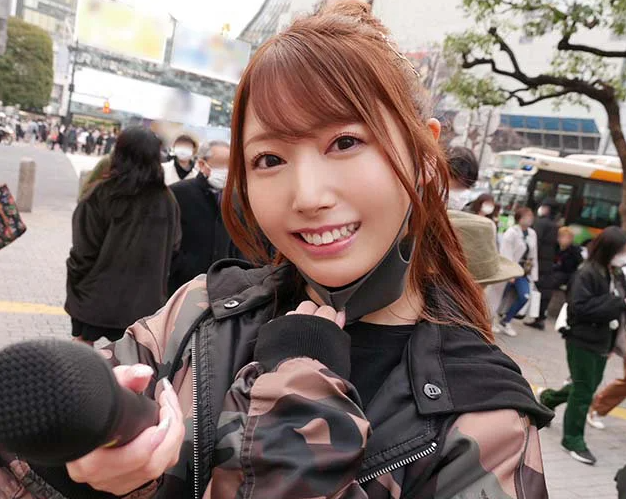 街中のシロウト男を捕まえて企画に挑戦するも我慢できず昇天！成功者はご褒美のソーププレイを満喫！