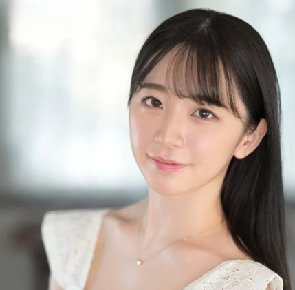 引っ込み思案なタイプであるにもかかわらず自ら肉体曝け出し天真爛漫なデカ乳美少女がAVの道へ！