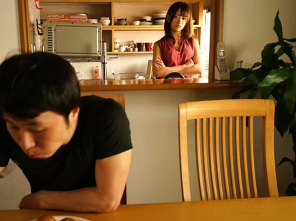 妹の幸せを願いニート旦那と別れさせたい義姉！『やめてぇ…ゴメンなさいぃ…』生意気な女には無職のチ●ポで制裁してやるｗ