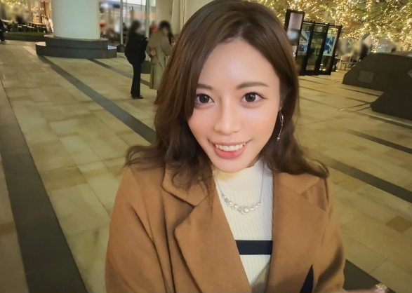 旦那とのノーマルな交尾では飽き足らずスリル求めてホテルでアソコびしょ濡れにされ喉奥まで咥え激しい交尾に喘ぐ！
