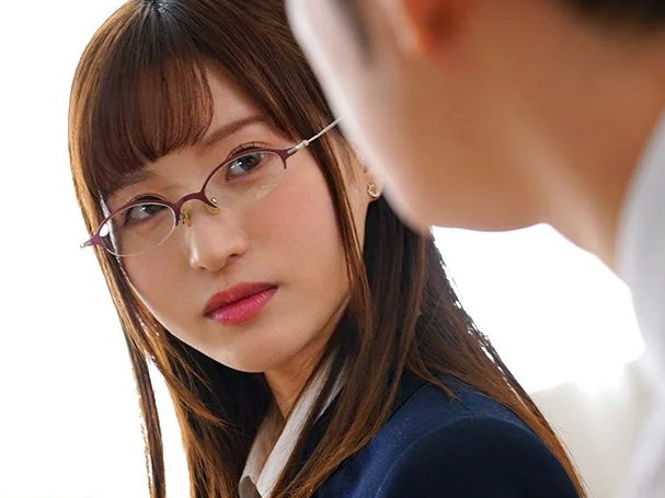 無愛想でクールな生徒会長がエロスイッチが入ると性欲旺盛になり甘えだして興奮する男どもで性欲満たす変態美少女！