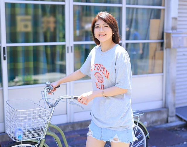 下町育ちのハーフ美少女が愛嬌振りまきながら未完成な感度でリアル素人の交尾姿を惜しげもなく披露する！
