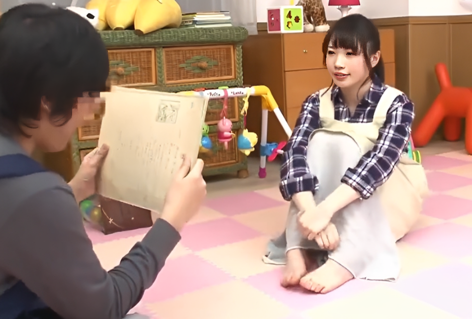 『ねぇパンツ見てるのバレてるよ♡？』保育士のスカートからチラっと見える下着が爆エロ！困惑しながらもチ●ポを保育する！