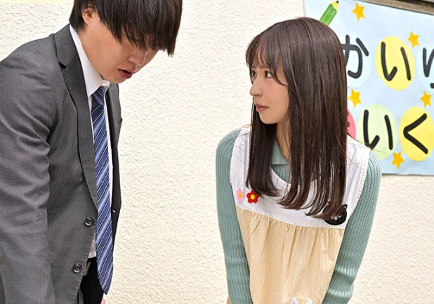 妻が帰省中がチャンスだと保育園の先生に猛アプローチ！『パパさんのチ●ポすごい♡』保育士の引き締まったマ●コで泥沼不倫ｗ